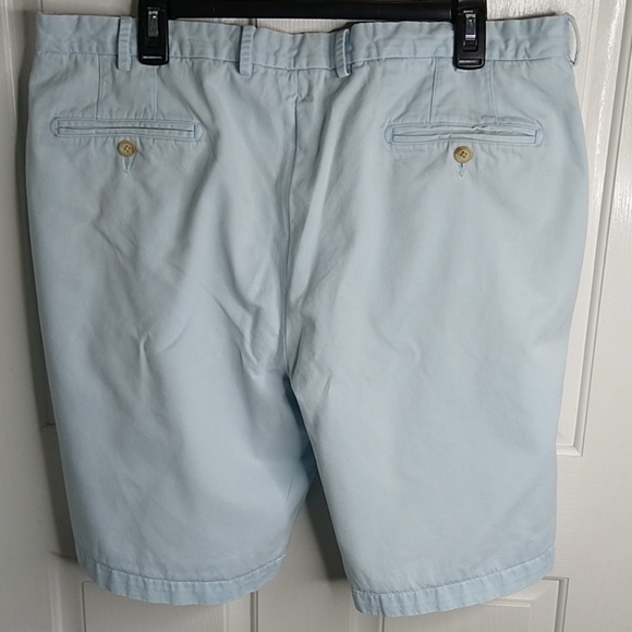 Peter Millar Washed Twill Shorts in Faded Blue - Picture 4 of 7